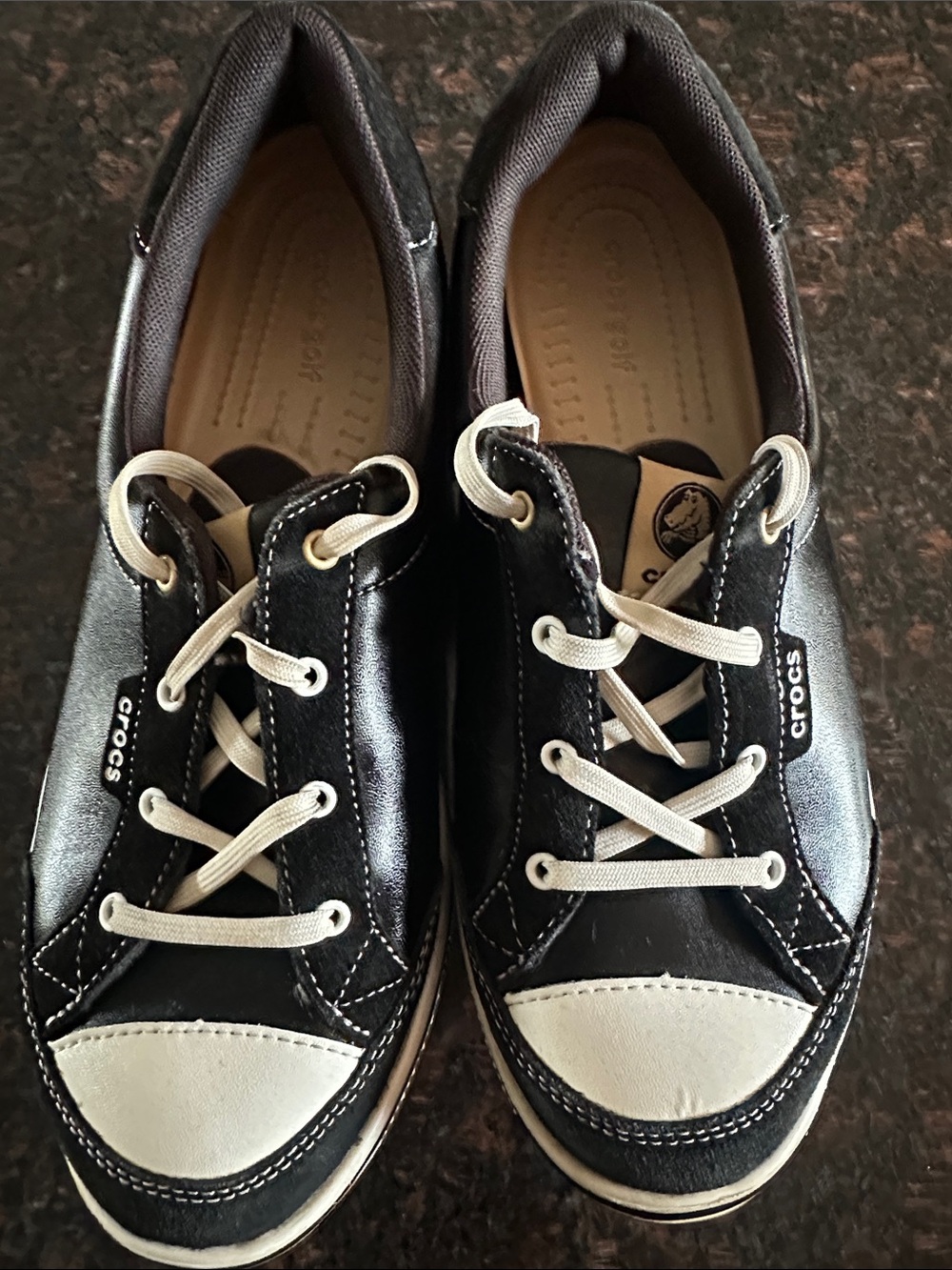 CROCS Black and White Low-Top Golf Sneakers